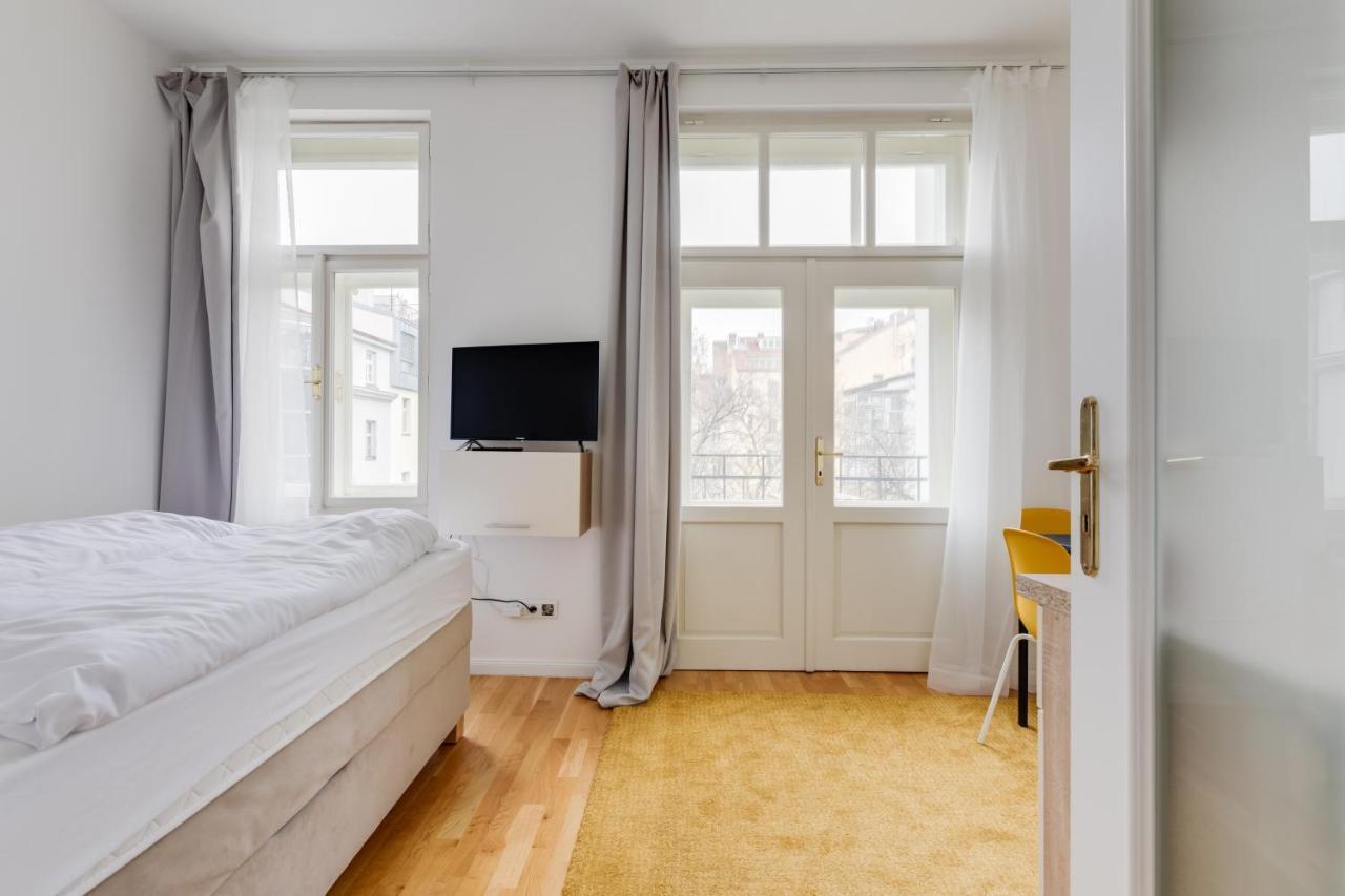 Jt'S Apartments Spanelska Str. Прага Екстериор снимка